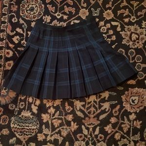 green and blue pleated skirt; size small
